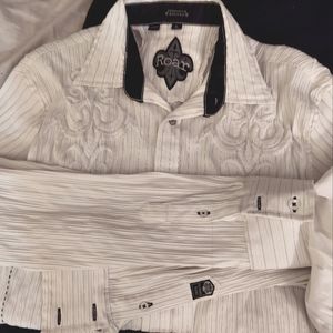 ROAR Embroidered Long Sleeve Men's Button Up Large Shirt
